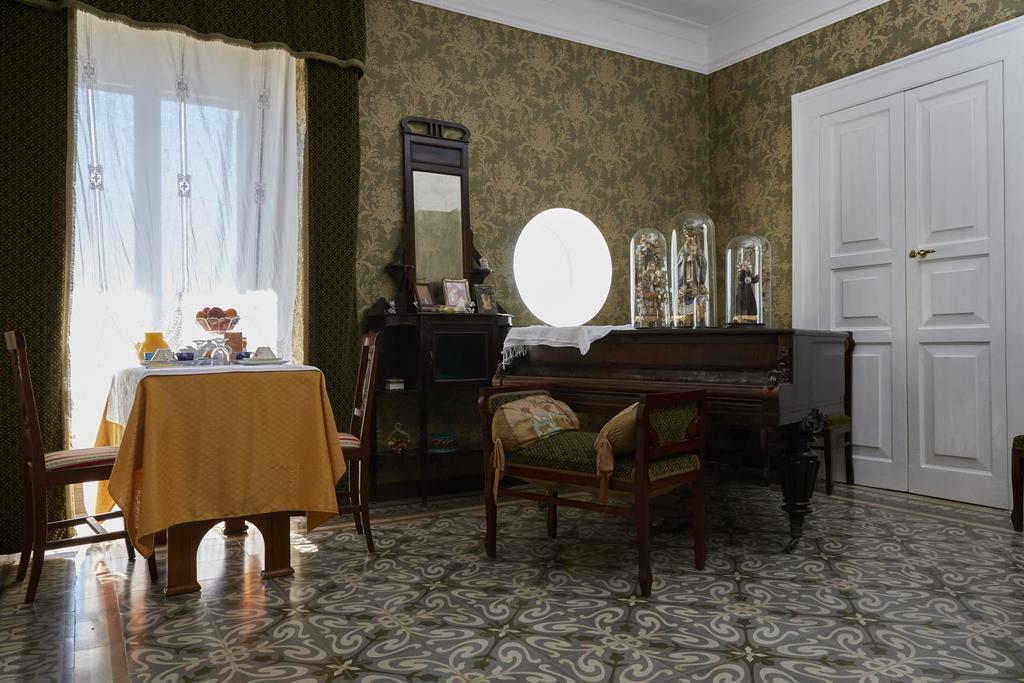 B&B Palazzo Della Torre Peschici Eksteriør billede